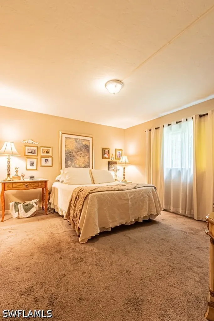 130 Cypress Way E Naples FL 34110