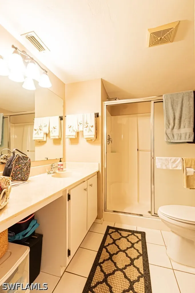 130 Cypress Way E Naples FL 34110