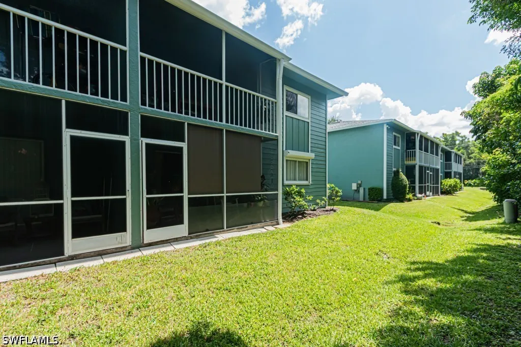 130 Cypress Way E Naples FL 34110