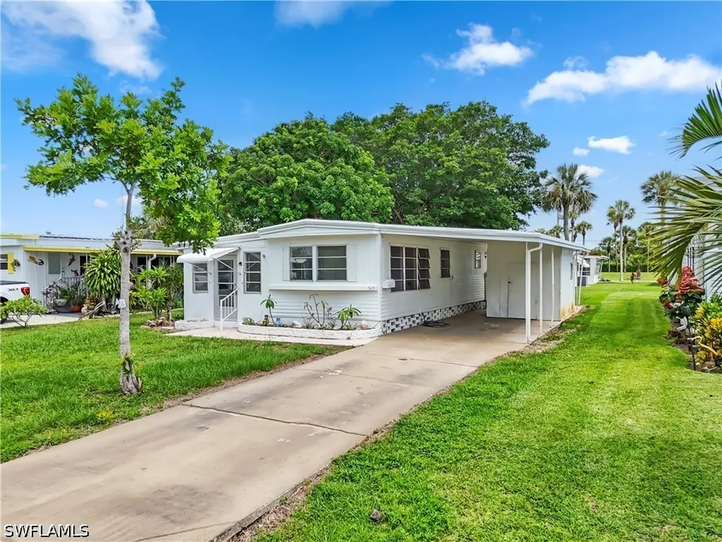 510 Menton Lane Naples FL 34112