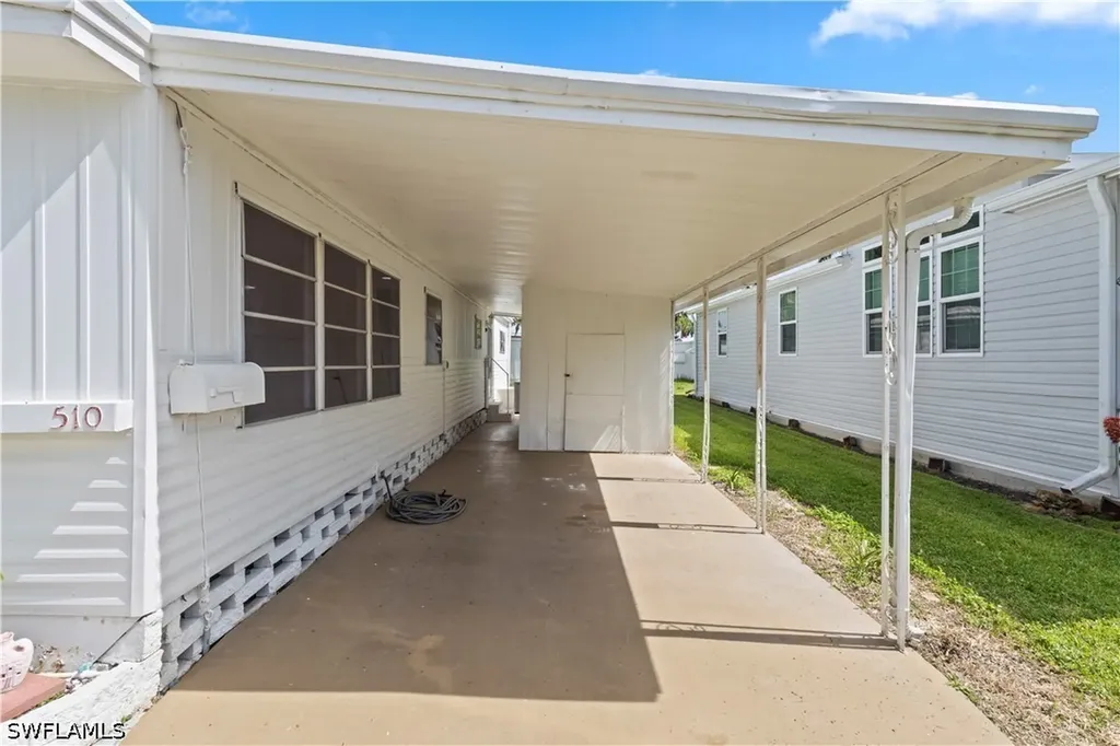 510 Menton Lane Naples FL 34112