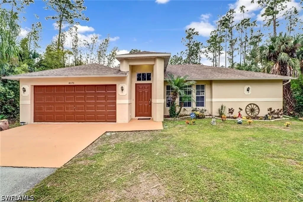 Naples FL, 4070 10TH Avenue SE