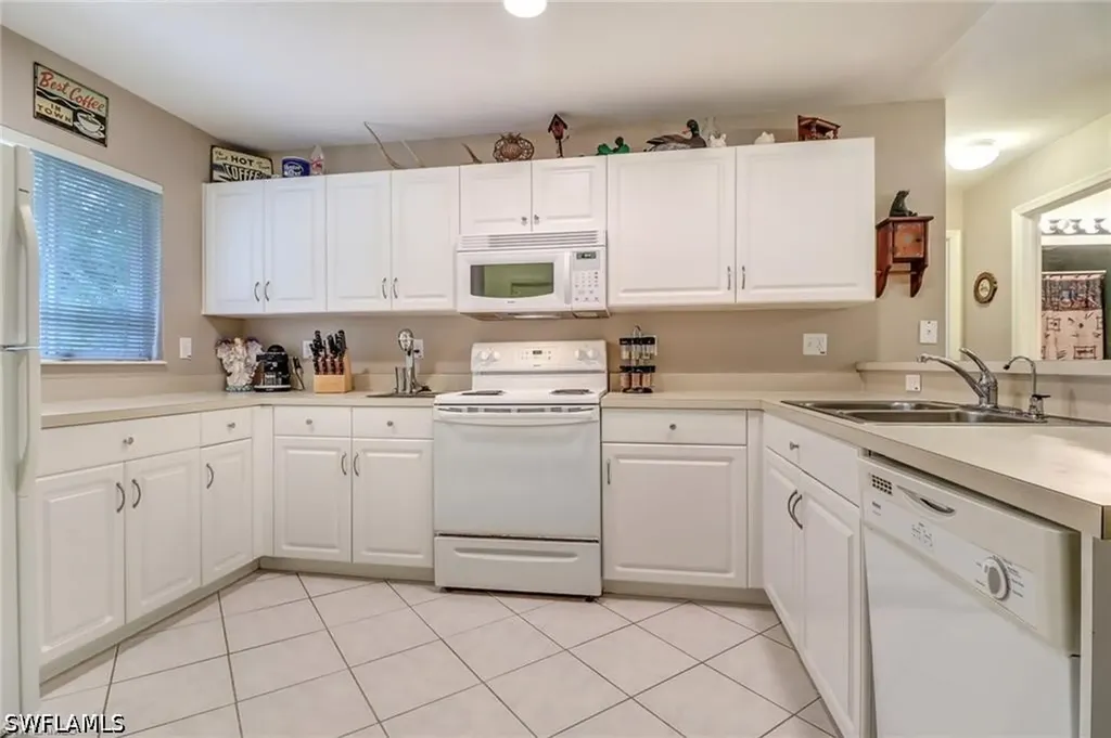 4070 10th Avenue SE Naples FL 34117