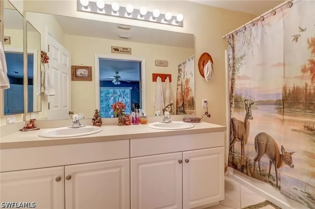 4070 10th Avenue SE Naples FL 34117
