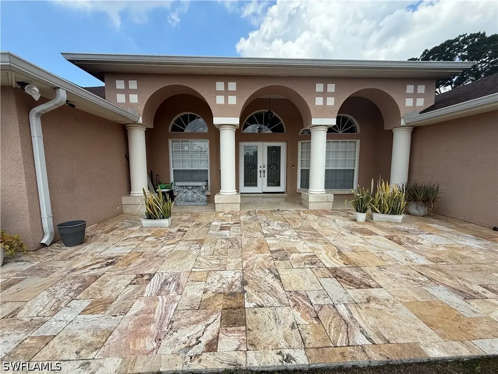 9802 Van Street Tampa FL 33615