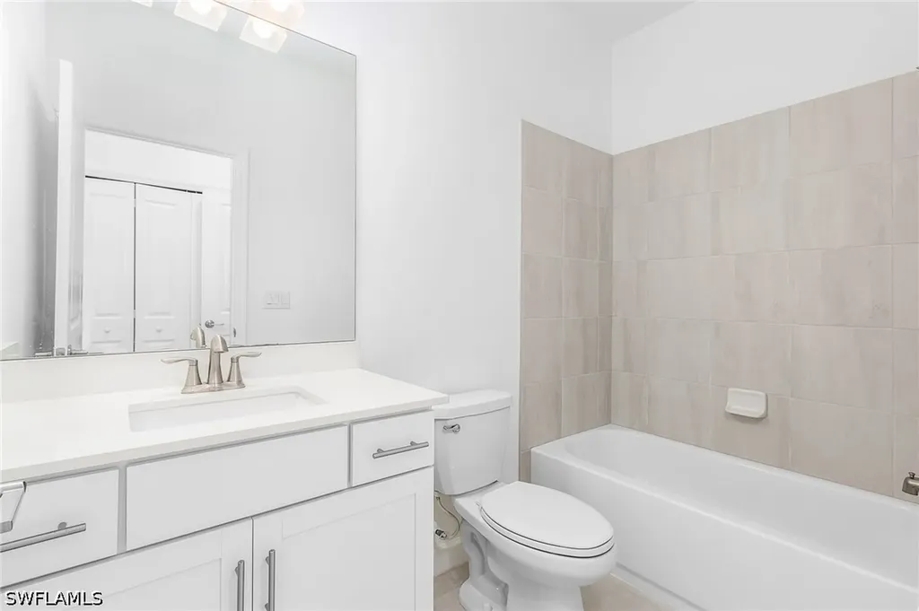 18324 Ridgeline Drive Estero FL 33928