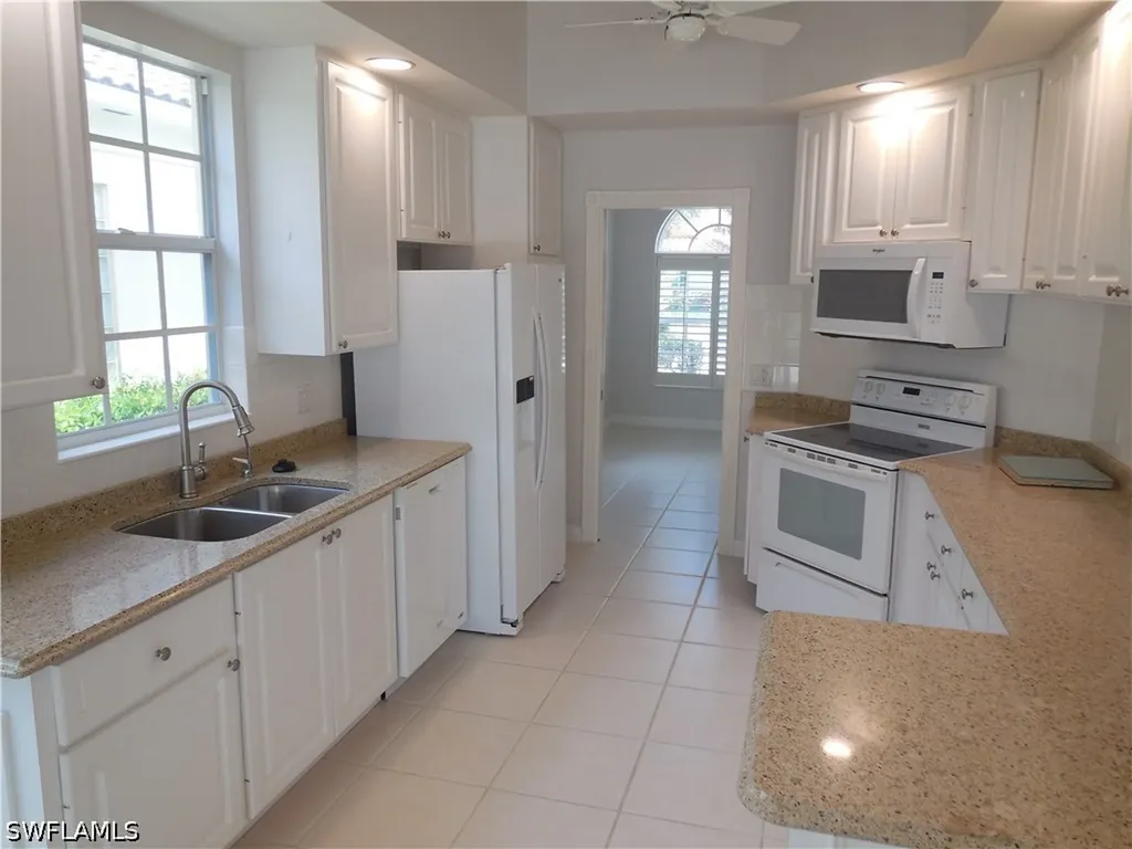 5299 Hawkesbury Way Naples FL 34119