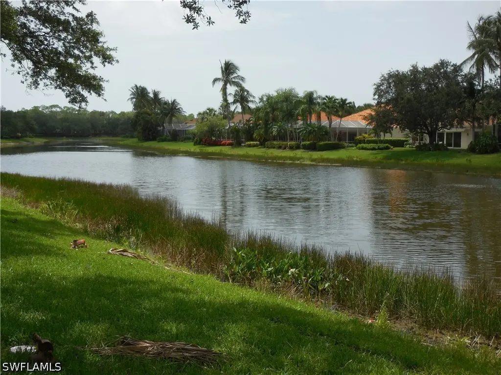 5299 Hawkesbury Way Naples FL 34119