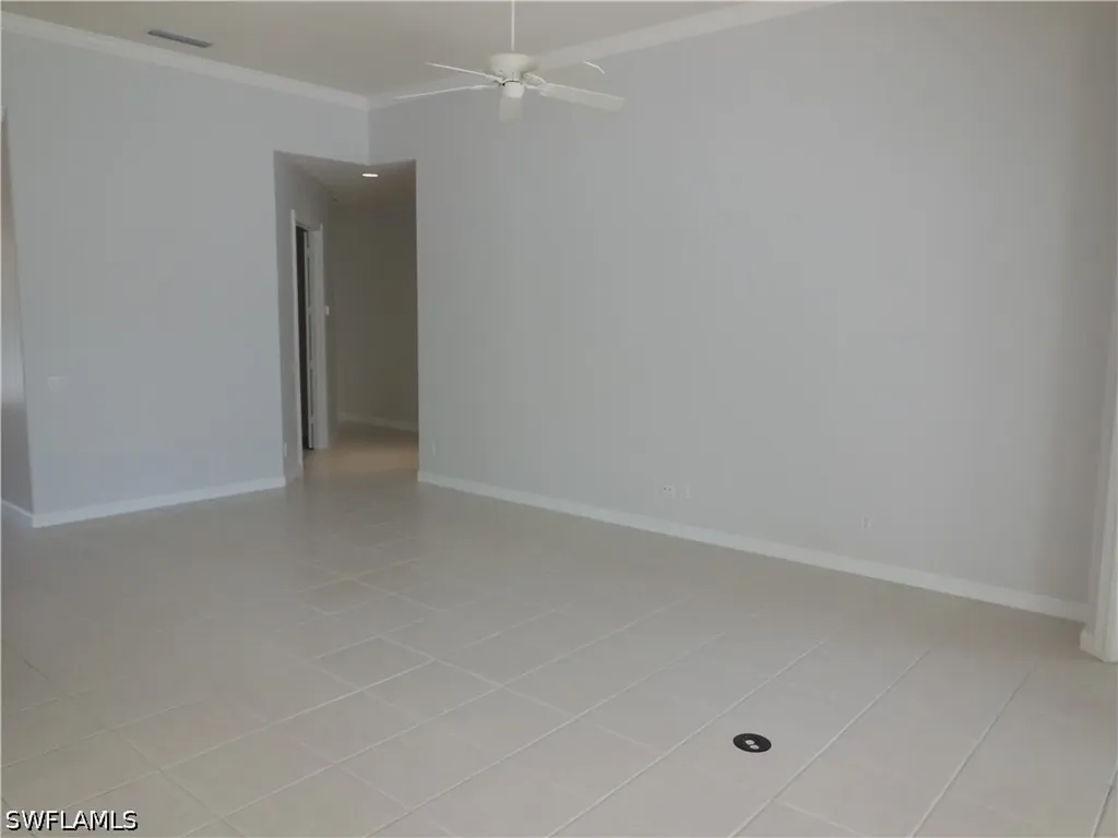 5299 Hawkesbury Way Naples FL 34119