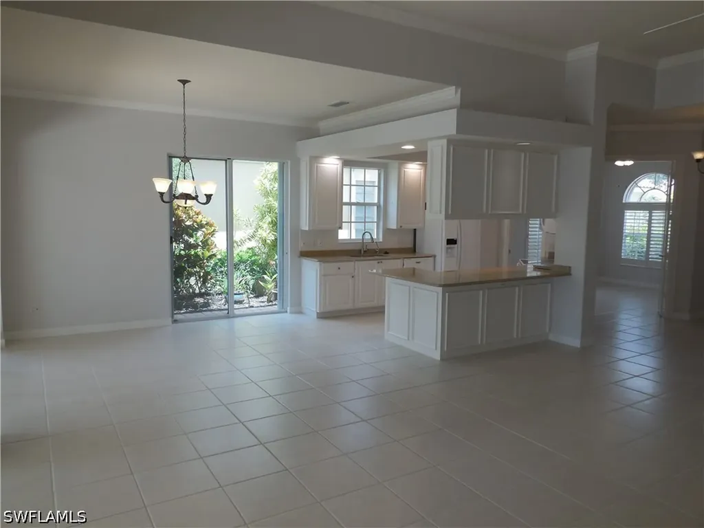5299 Hawkesbury Way Naples FL 34119