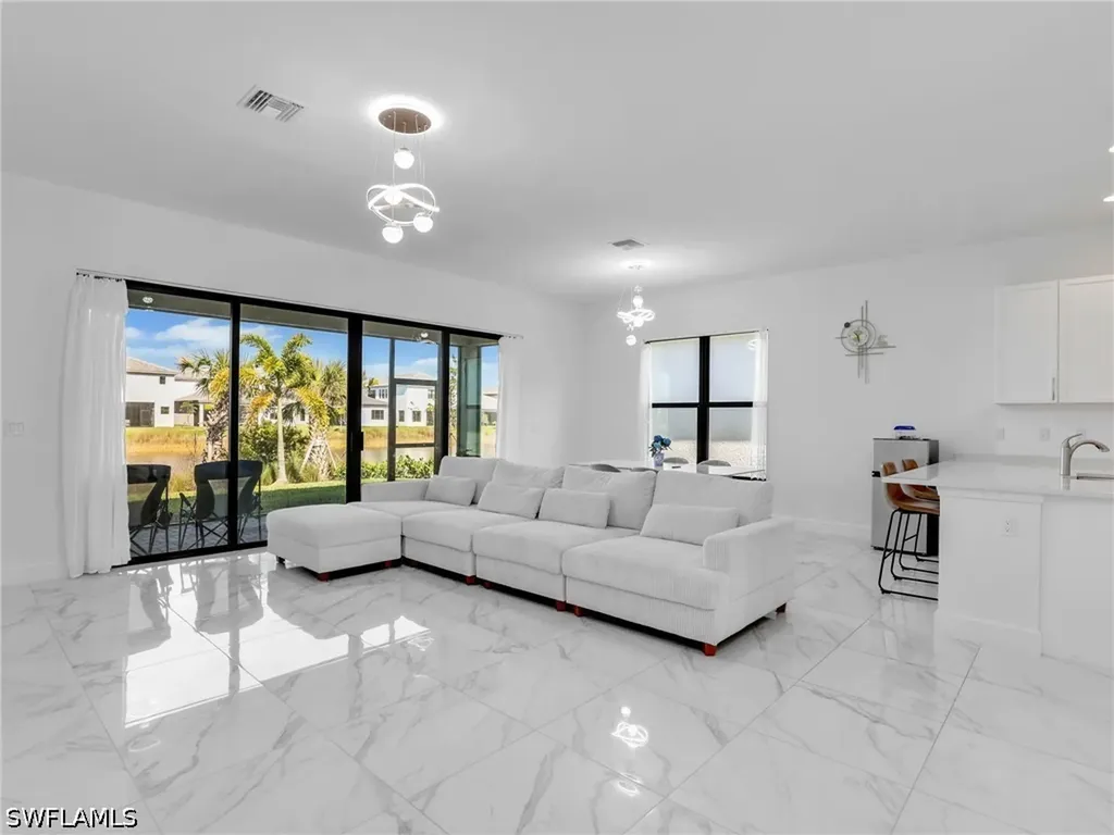 20329 Fair Oak Lane Estero FL 33928