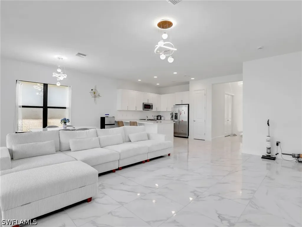 20329 Fair Oak Lane Estero FL 33928