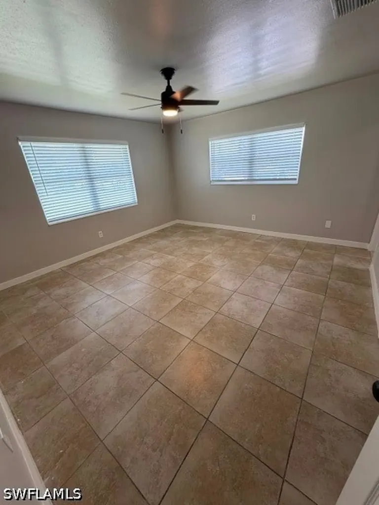 4319 Golden Gate Parkway Naples FL 34116