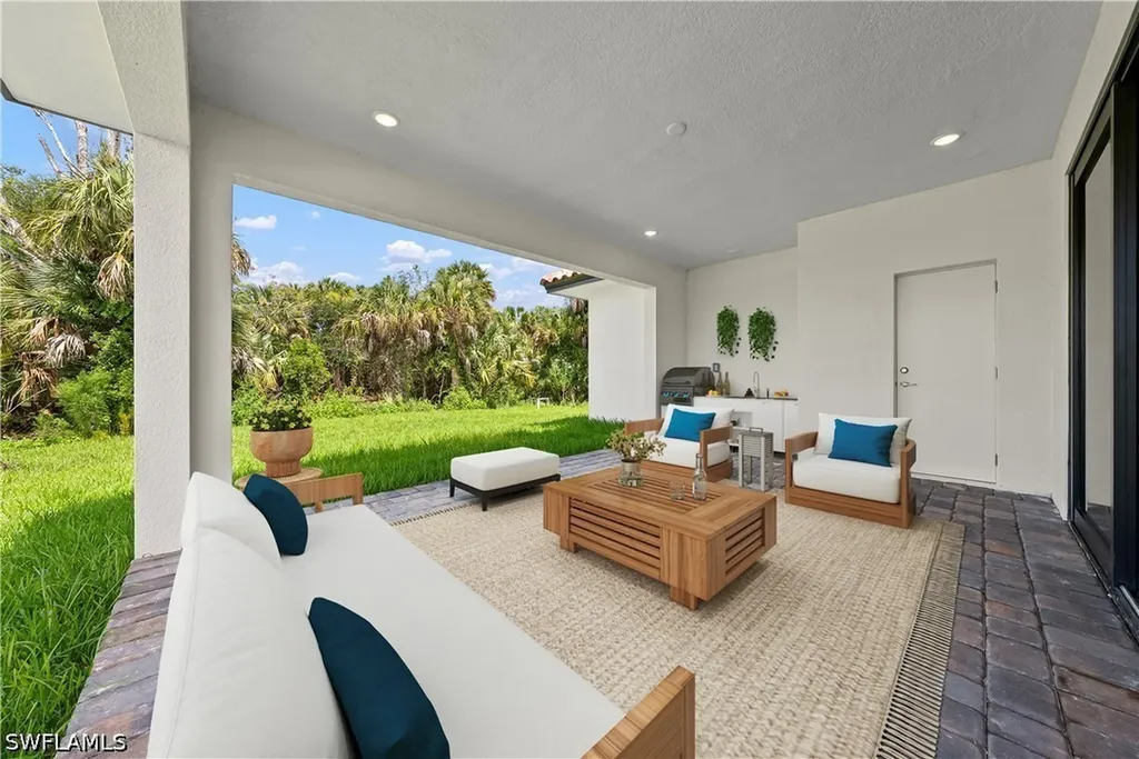 4335 Wilson Boulevard N Naples FL 34120