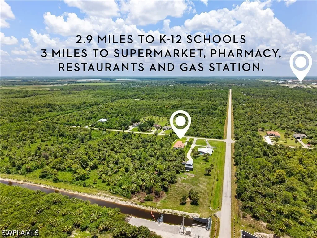 4335 Wilson Boulevard N Naples FL 34120