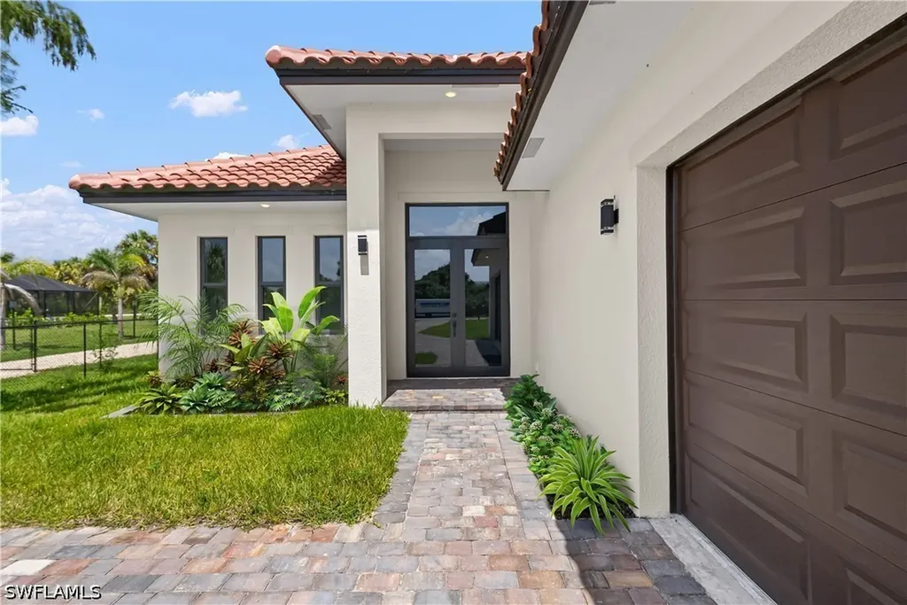 4335 Wilson Boulevard N Naples FL 34120