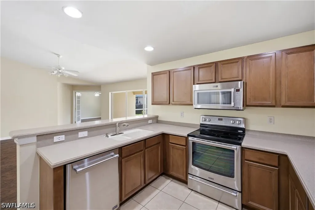 1904 W 10th Street Lehigh Acres FL 33972