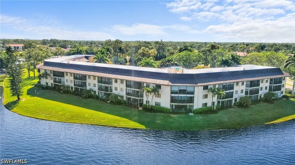413 Augusta Boulevard Naples FL 34113