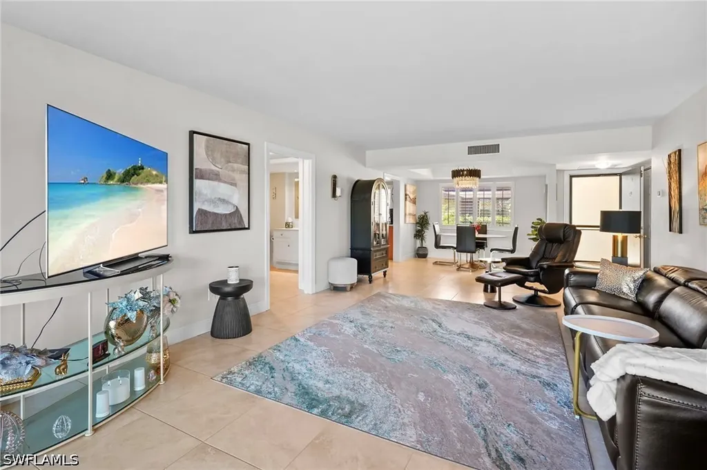 413 Augusta Boulevard Naples FL 34113