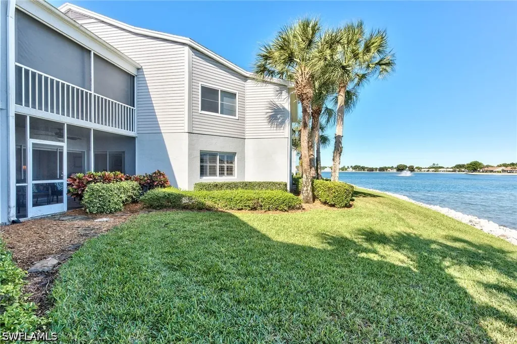2841 Citrus Lake Drive Naples FL 34109