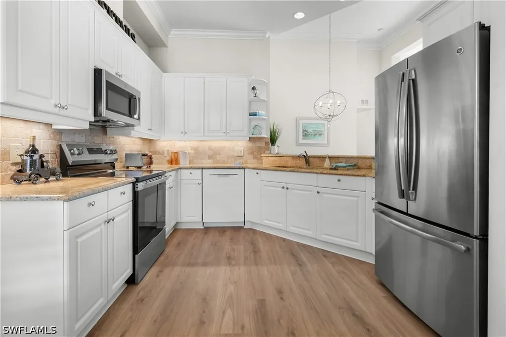 1540 Clermont Drive Naples FL 34109