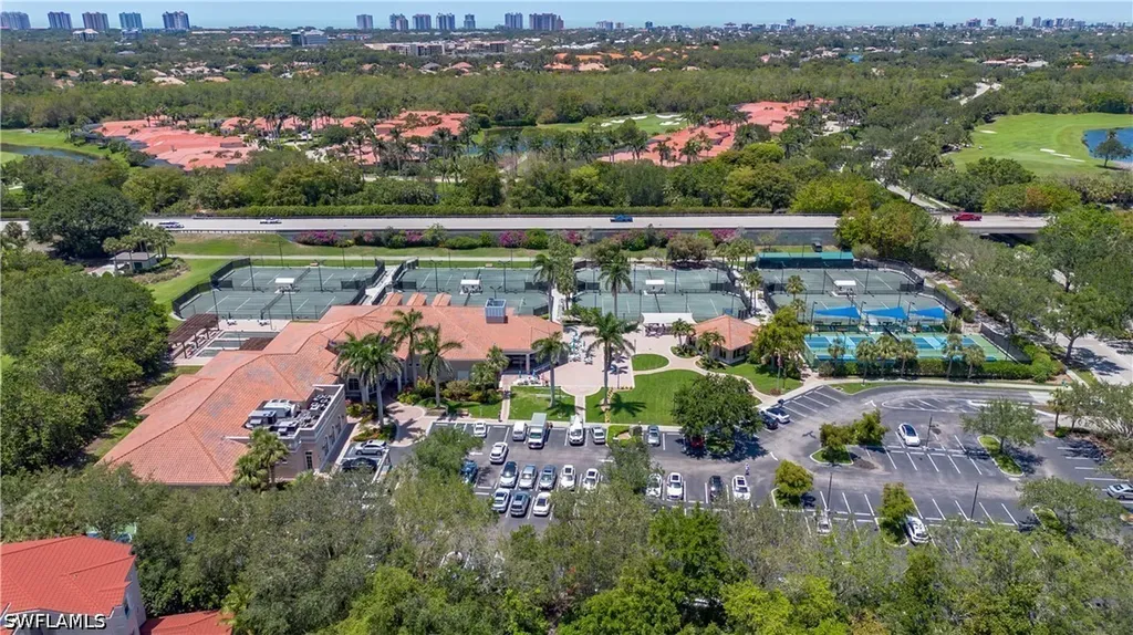 1540 Clermont Drive Naples FL 34109