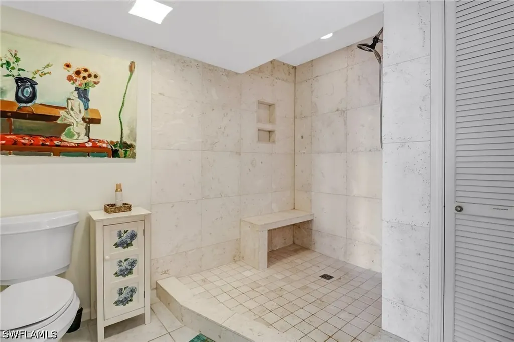 4041 Gulf Shore Boulevard N Naples FL 34103