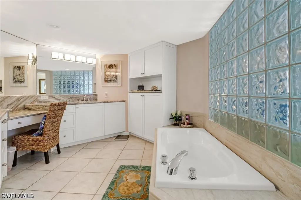 4041 Gulf Shore Boulevard N Naples FL 34103