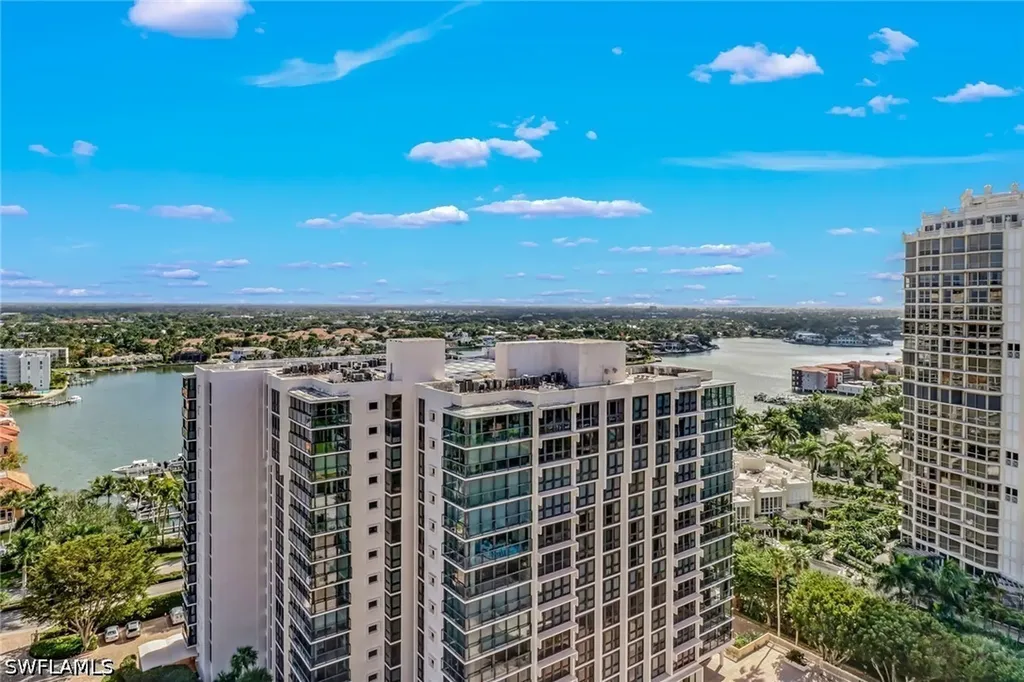 4041 Gulf Shore Boulevard N Naples FL 34103
