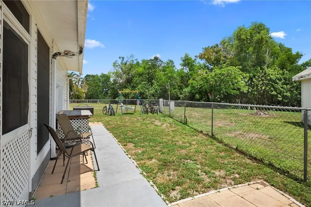 11170 Ballweg Lane Fort Myers FL 33908