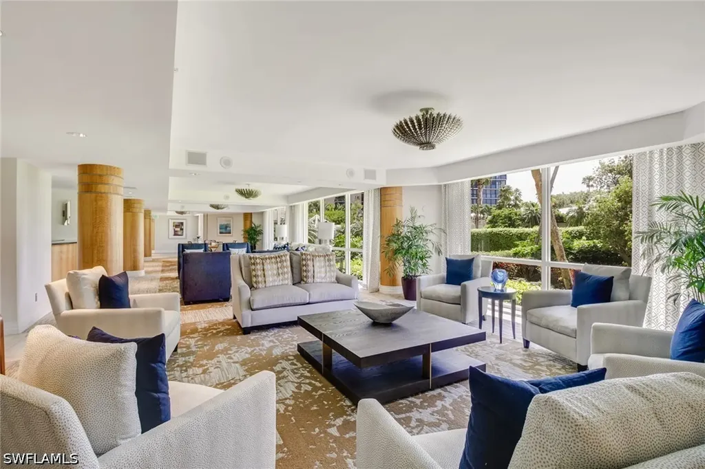 4041 Gulf Shore Boulevard N Naples FL 34103