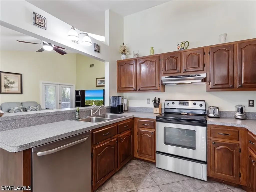 9298 San Carlos Boulevard Fort Myers FL 33967