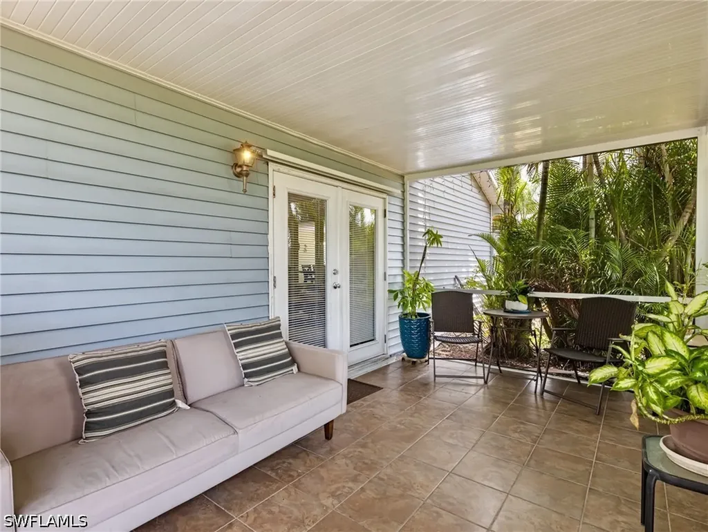 9298 San Carlos Boulevard Fort Myers FL 33967