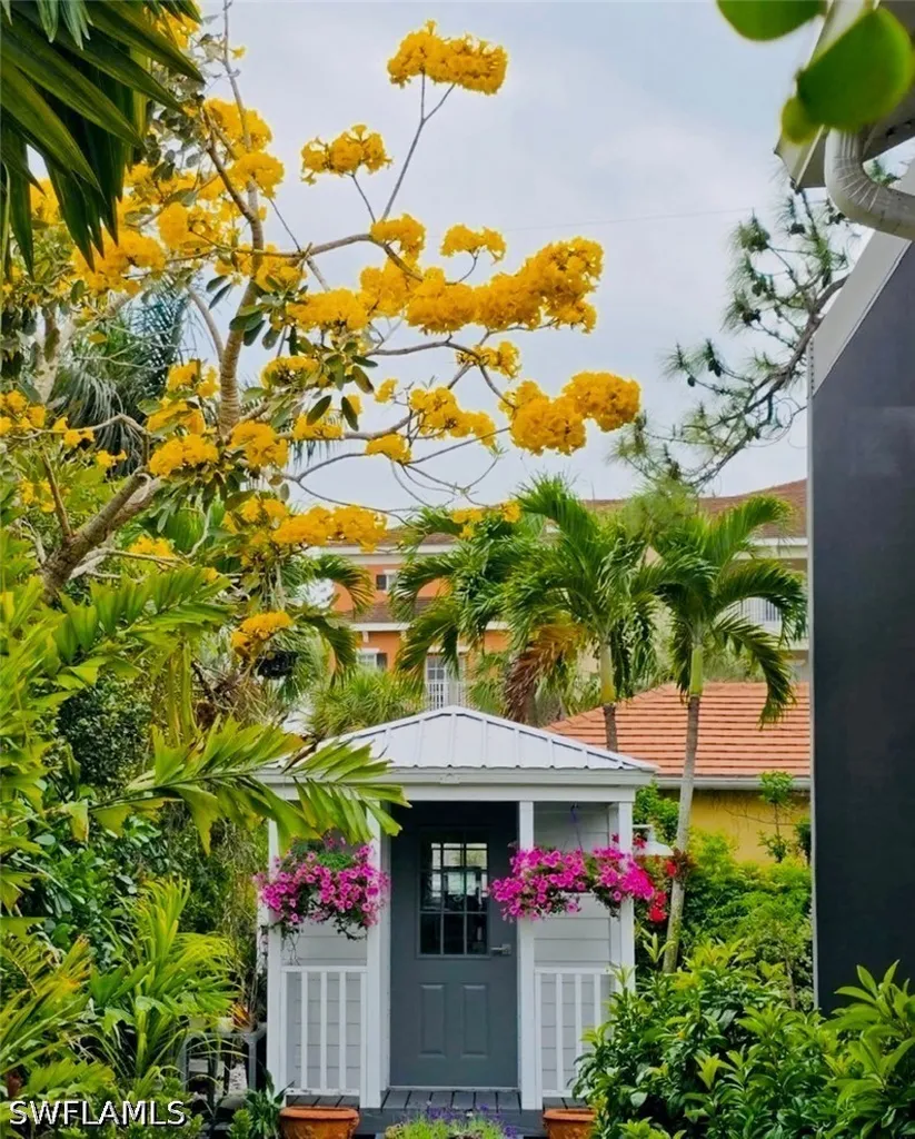144 Jeepers Drive Naples FL 34112