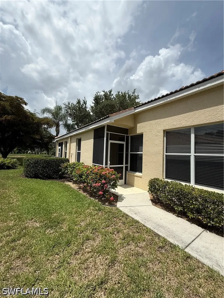 8784 Middlebrook Drive Fort Myers FL 33908