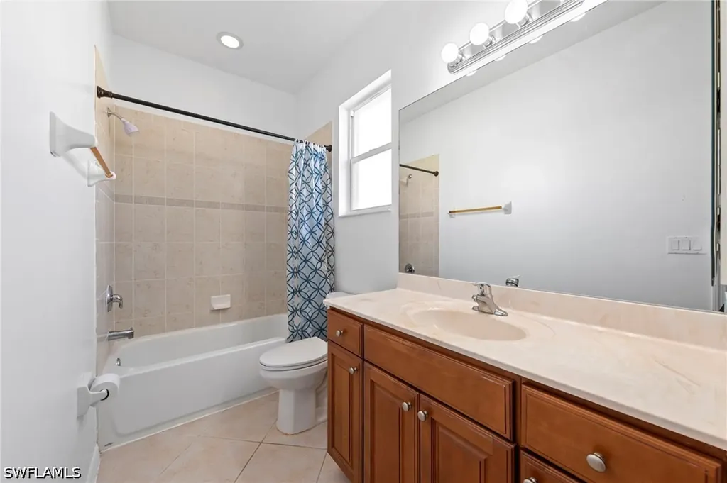 20042 Larino Loop Estero FL 33928