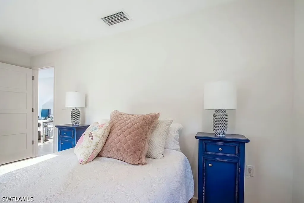 114 Jeepers Drive Naples FL 34112