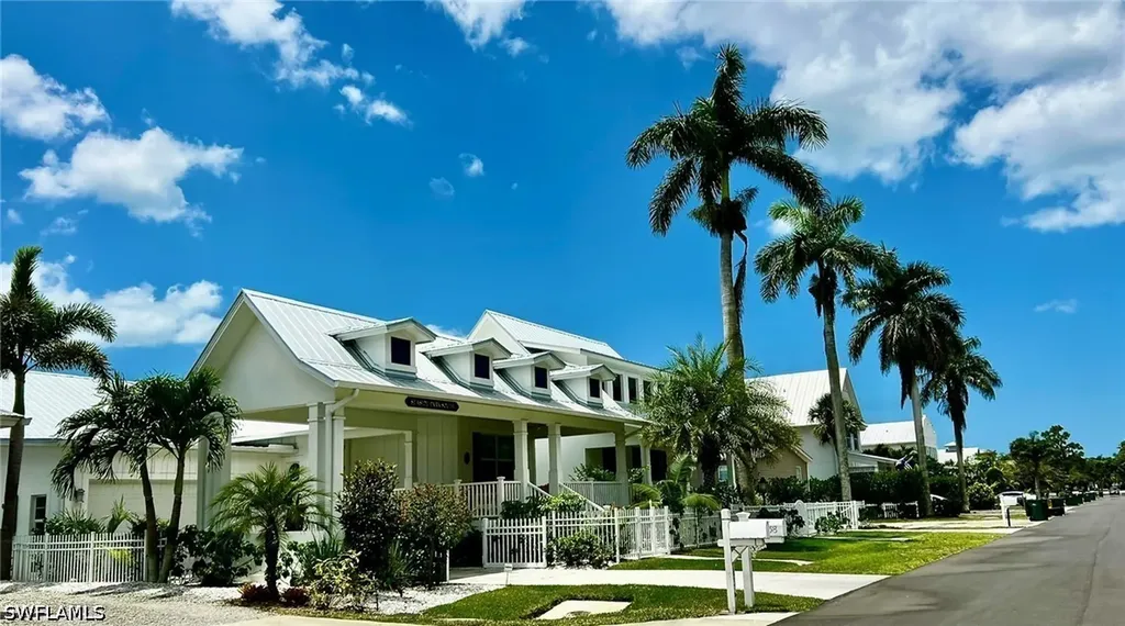 114 Jeepers Drive Naples FL 34112