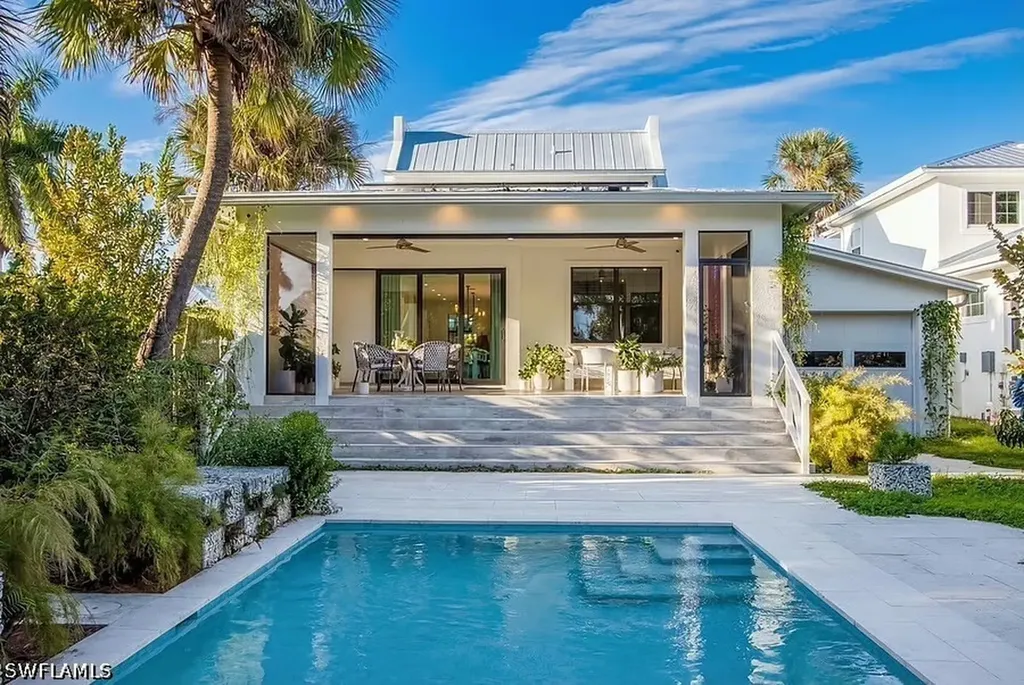 114 Jeepers Drive Naples FL 34112