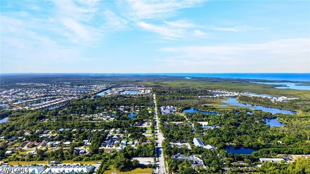 114 Jeepers Drive Naples FL 34112