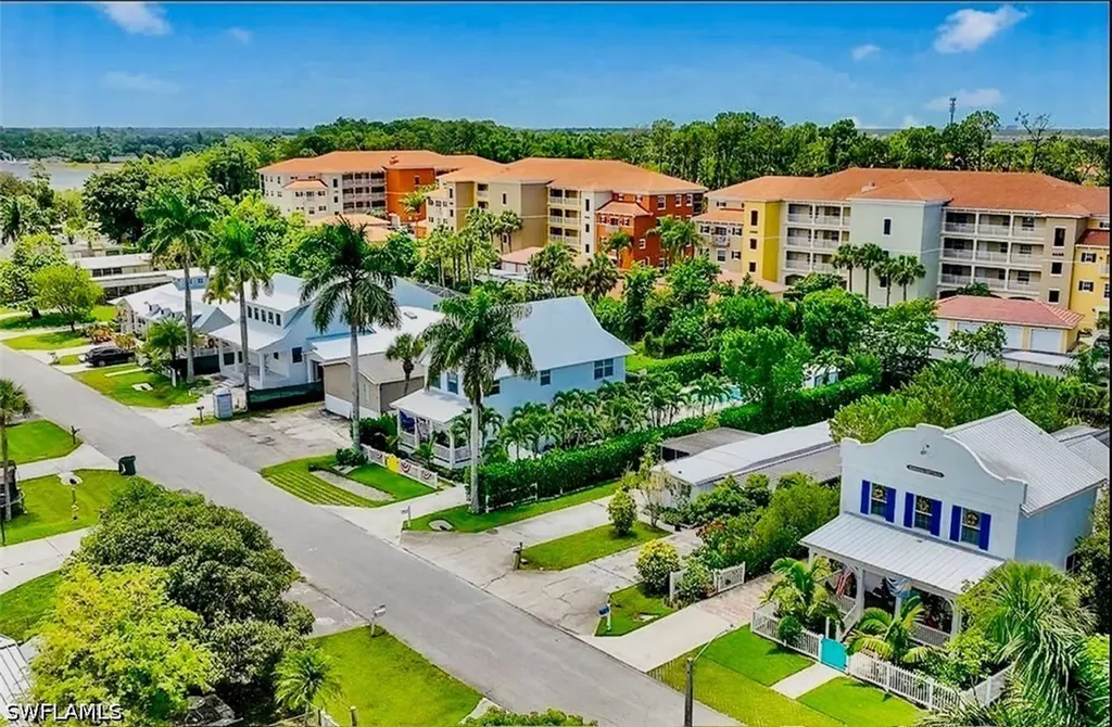 114 Jeepers Drive Naples FL 34112