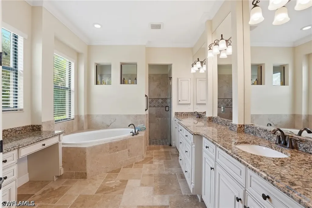3266 Runaway Lane Naples FL 34114