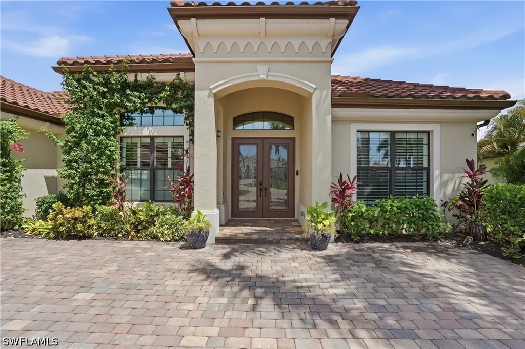 3266 Runaway Lane Naples FL 34114