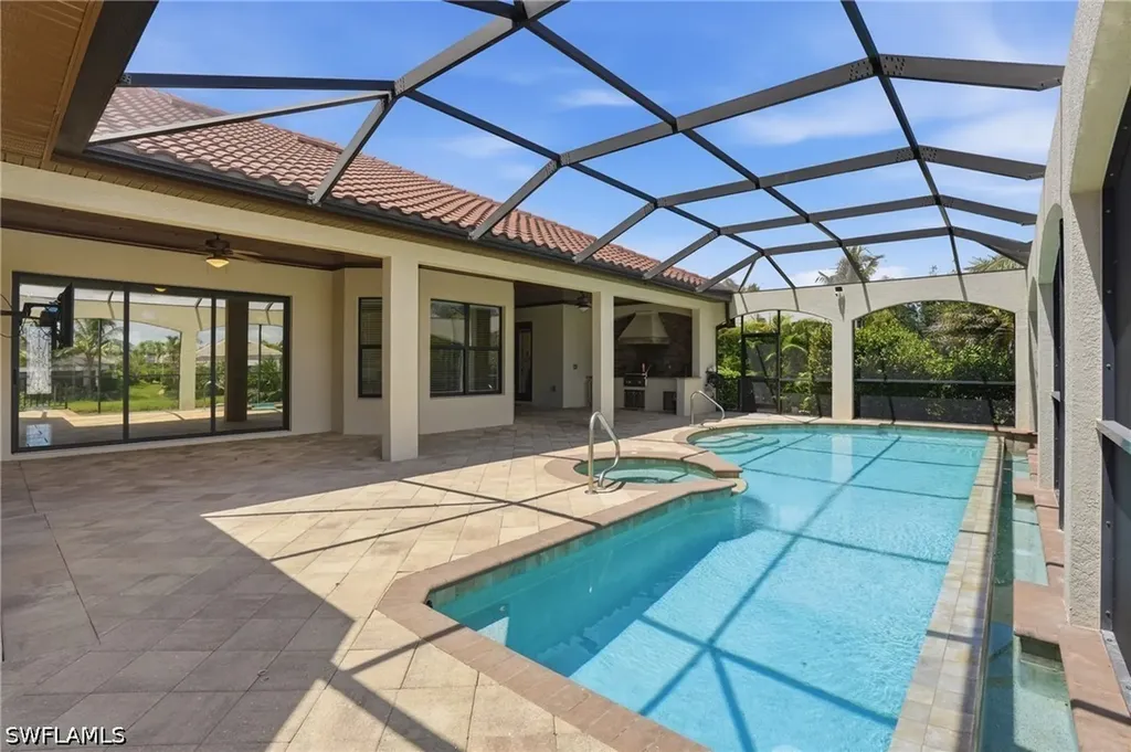 3266 Runaway Lane Naples FL 34114
