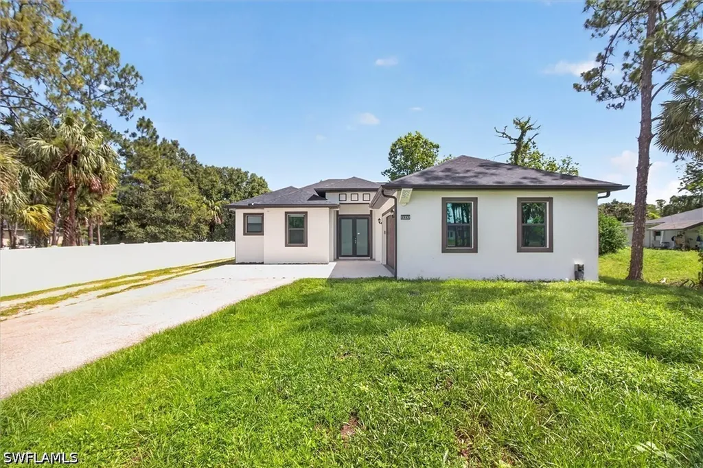 2843 14th Avenue SE Naples FL 34117