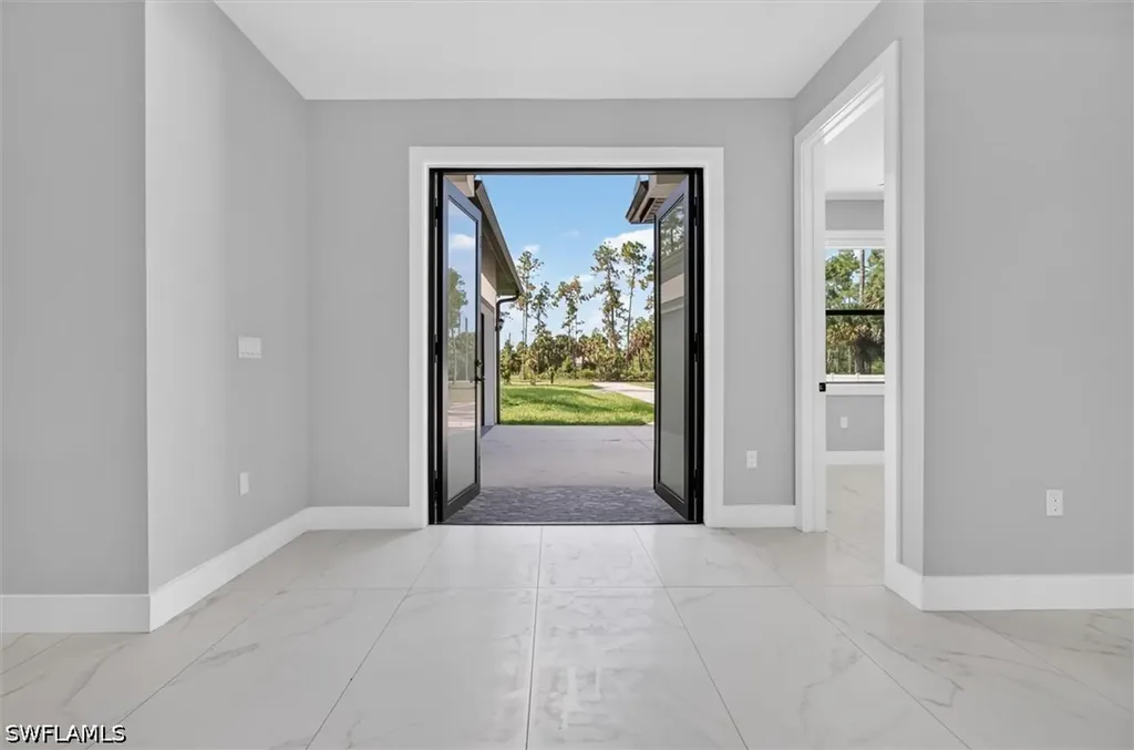 2843 14th Avenue SE Naples FL 34117