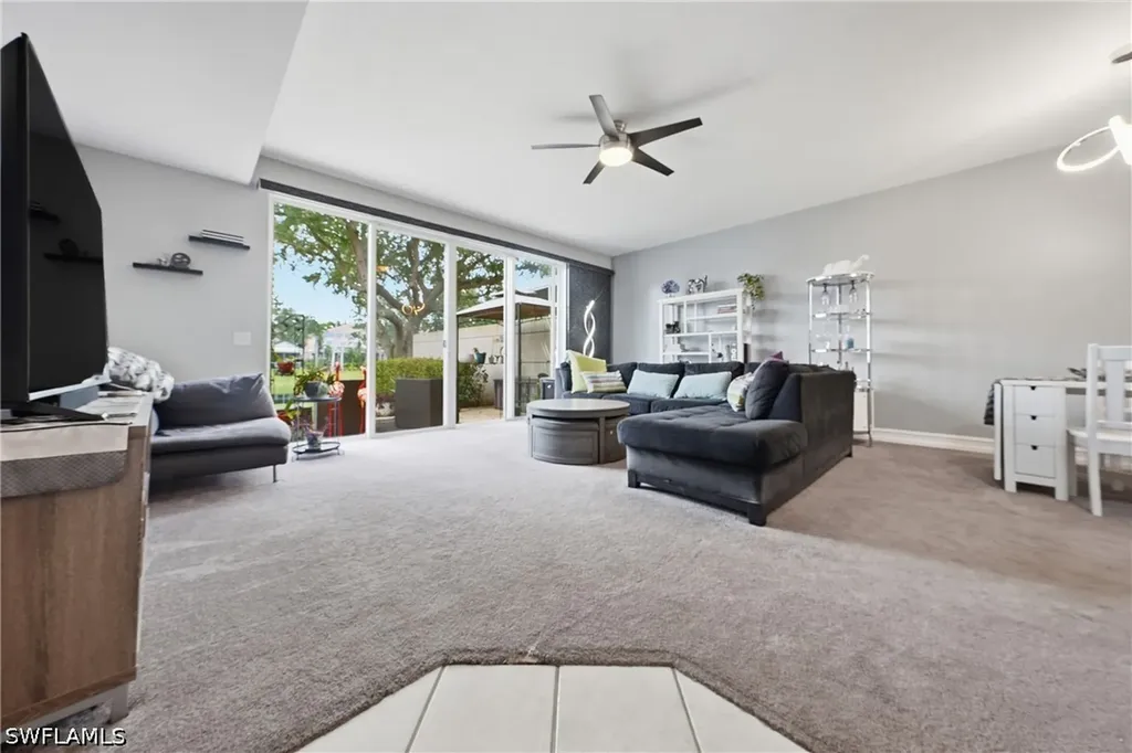 5661 Cove Circle Naples FL 34119