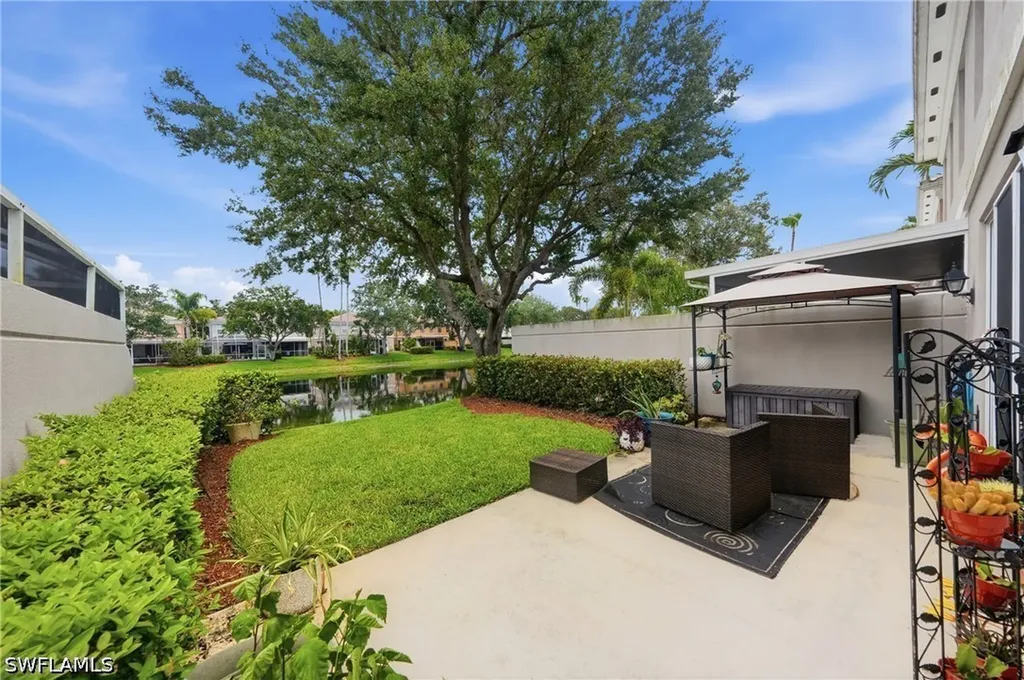 5661 Cove Circle Naples FL 34119