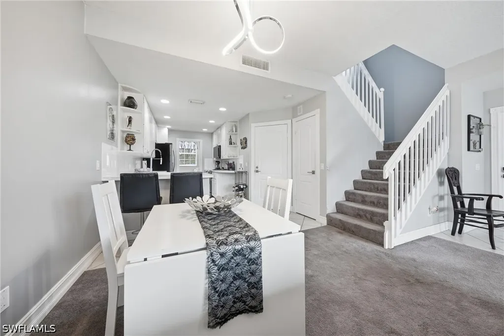 5661 Cove Circle Naples FL 34119
