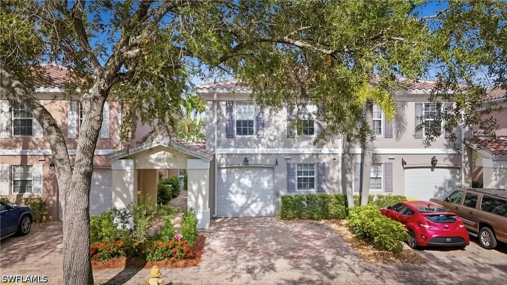 5661 Cove Circle Naples FL 34119